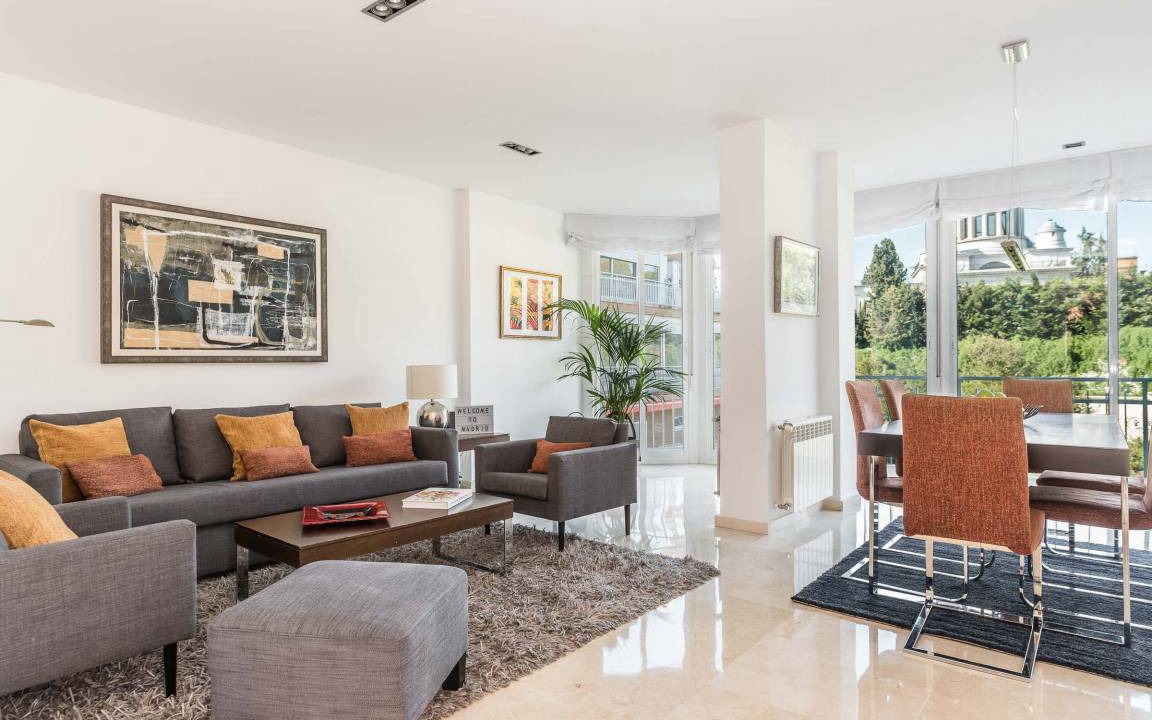 Jeronimos Apartment | BNBHolder Majestic ATOCHA STATION