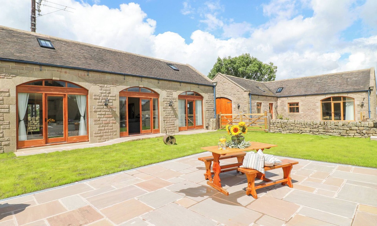 Birchover Cottage | Brightside