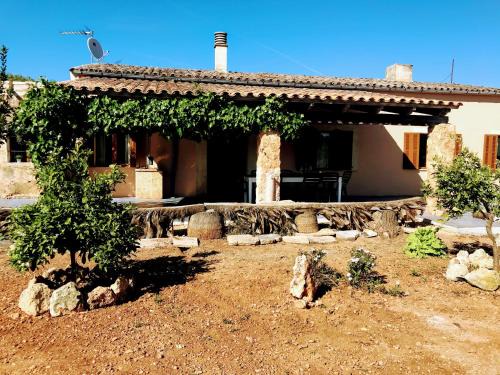 Campos House | Ca na Brila