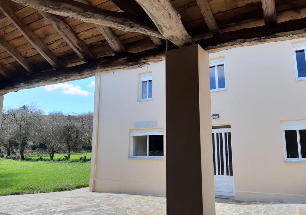 Ventas de Naron House | Casa Perdigueira