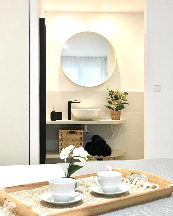 Castro Urdiales Apartment | Castro Holidays - Apto C Nuevo Céntrico con Garaje Gratis