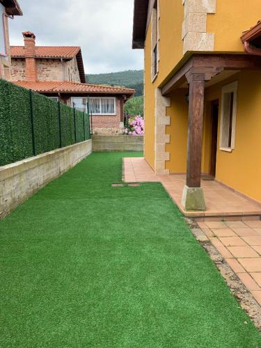 Vargas House | Chalet Individual en Vargas, Cantabria