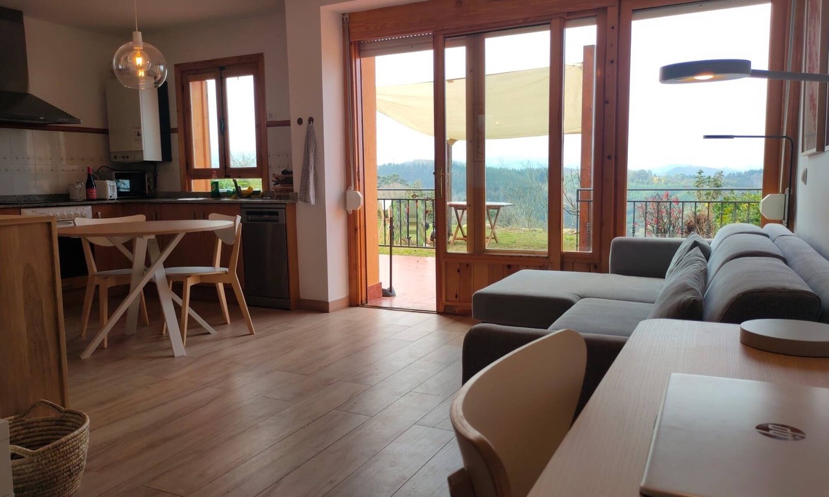 Canales Apartment | Charming house next to Comillas