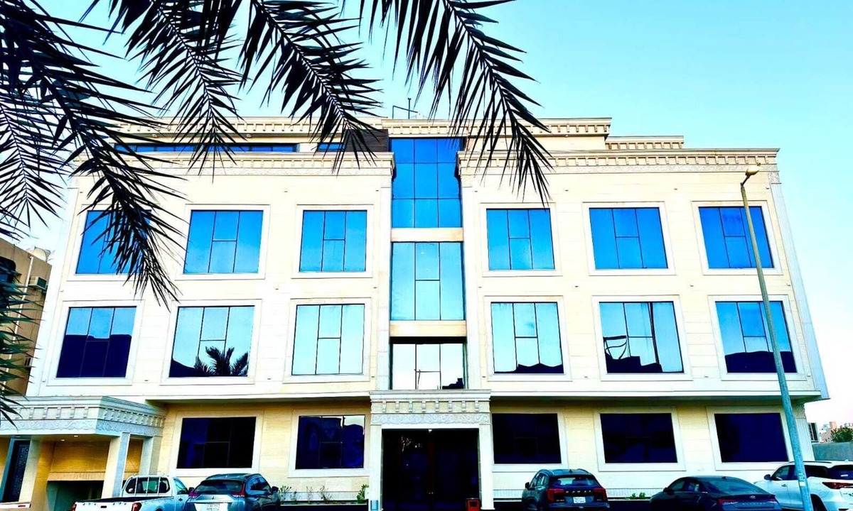 Al Jubail Apartment | Crown Suite