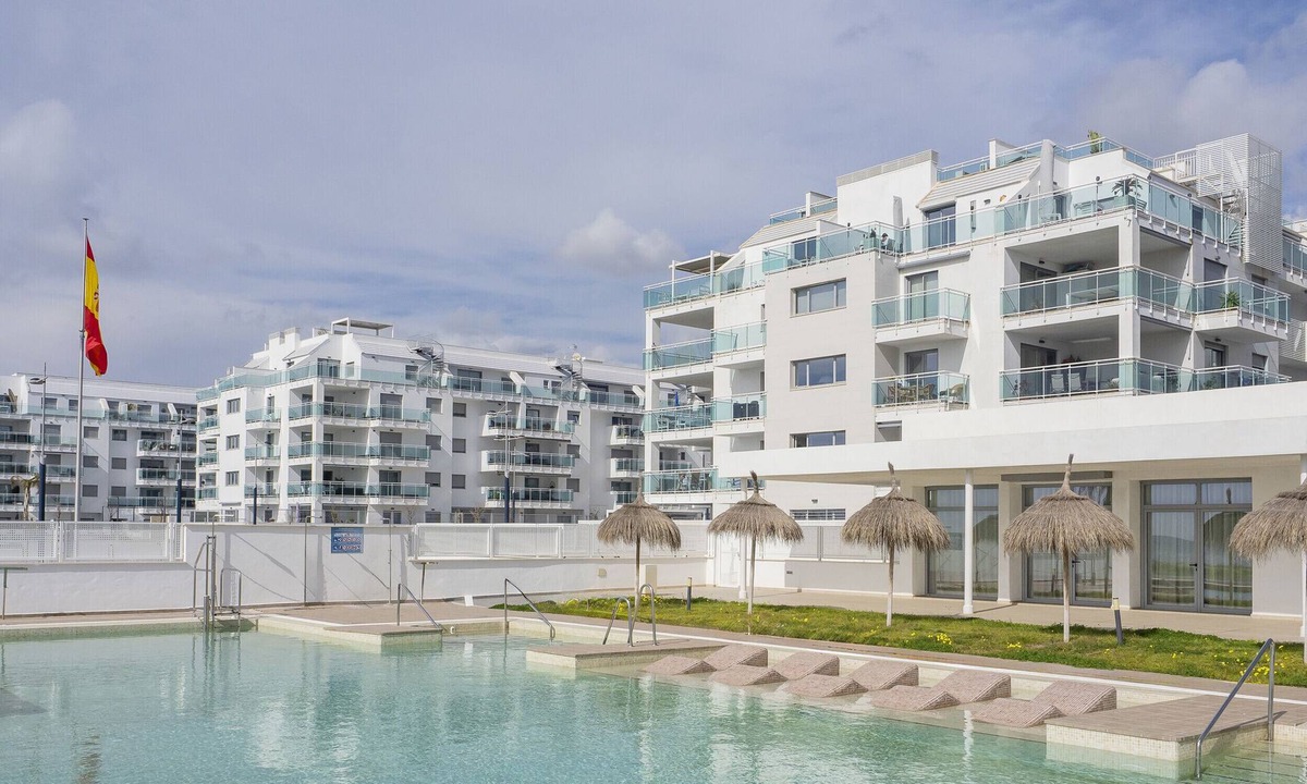 El Morche Apartment | Cubo's Maruchi's Duna Beach Torrox Apartment/beachfront/communal pool/air conditioning/free wifi