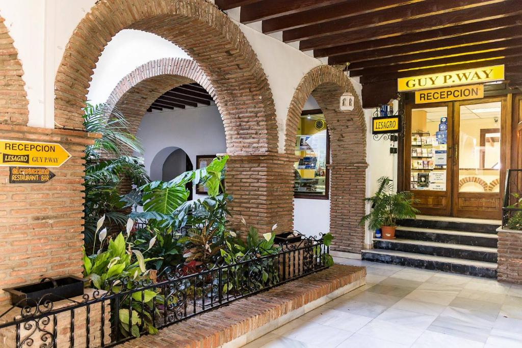 Nerja Apartment | El Capistrano Nerja Guy P. Way