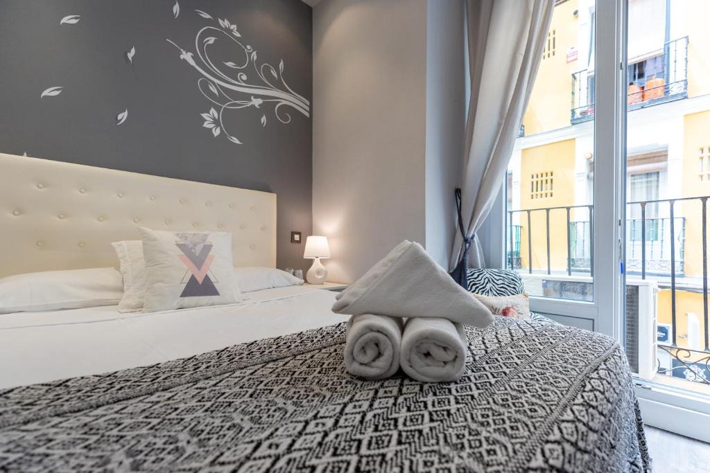 Embajadores Apartment | EL RASTRO - Cozy Apartment in the Center