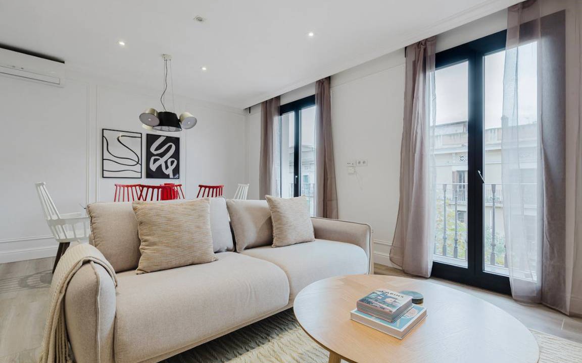 Esquerra de l'Eixample Apartment | 90 m² Apartment ∙ 2 bedrooms ∙ 4 guests
