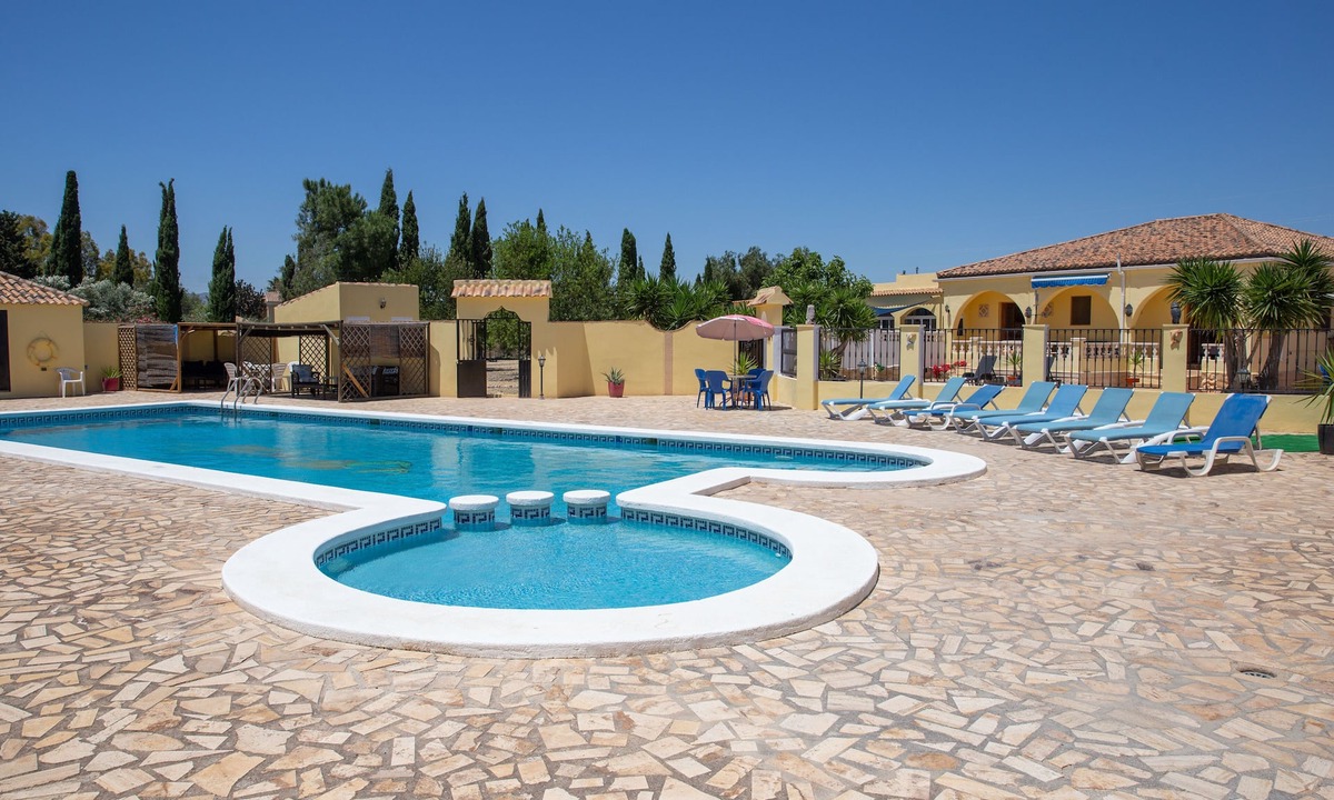 La Parata Villa | Fabulous Villa with large private pool, tennis court and Games Room, huge garden