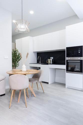 Patraix Apartment | Favara Suites B by Concept Flats