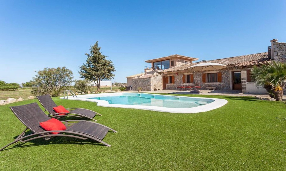 Sa Pobla House | Finca Can Mel- 5 bedrooms - pool - BBQ - Spectacular views