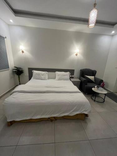 Al Khobar Apartment | Furnished Studio at Al Khobar - Near to Rashid Mall
