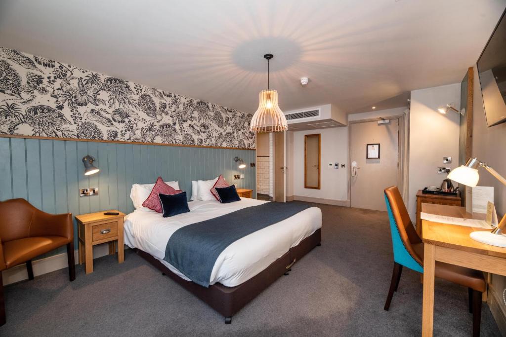 Knowle Sands Hotel | Greswolde Arms by Chef & Brewer Collection