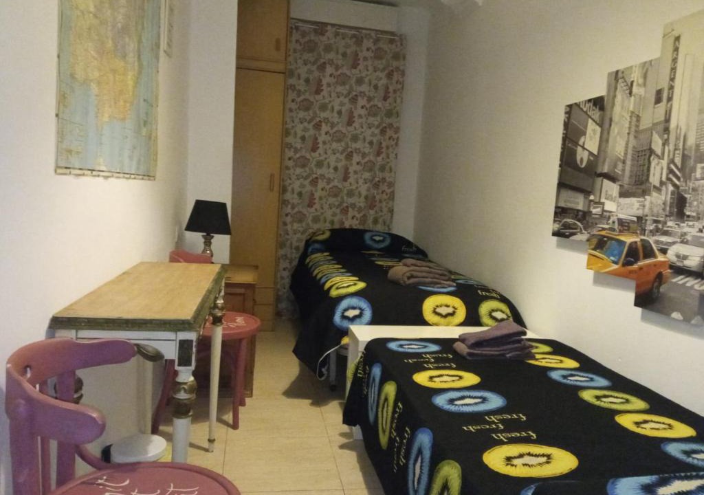 Gandia House | Habitación dos camas centro Gandia