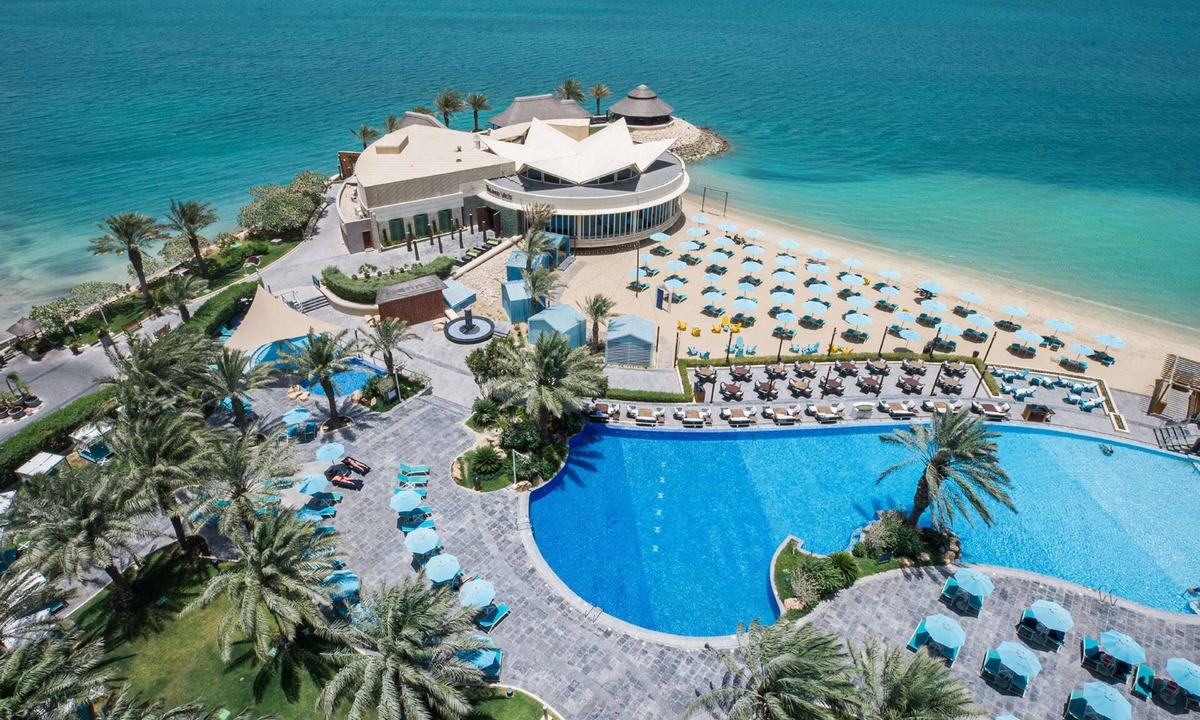 Diplomatic Area Resort | Hilton Doha