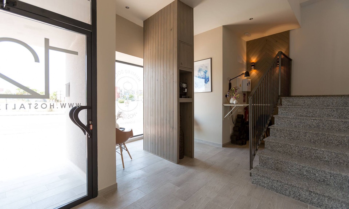 Coveta Fuma Hostel | Hostal 12 El Campello