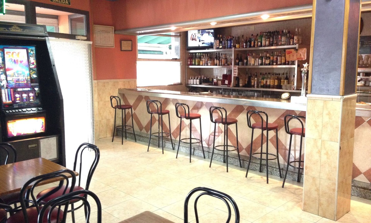 Bullas House | Hotel Pension Flipper