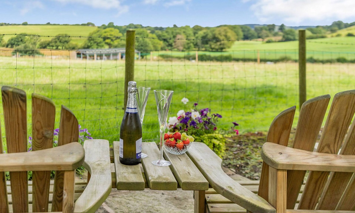 Arkholme Cottage | Ingleborough View