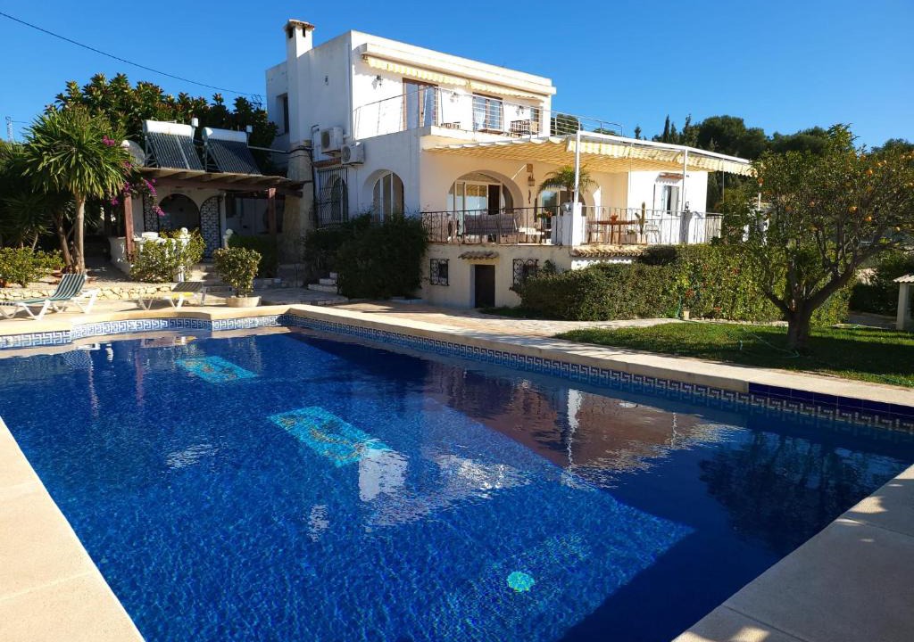 Urbanitzacio la Fustera Villa | La Pastoral Villa
