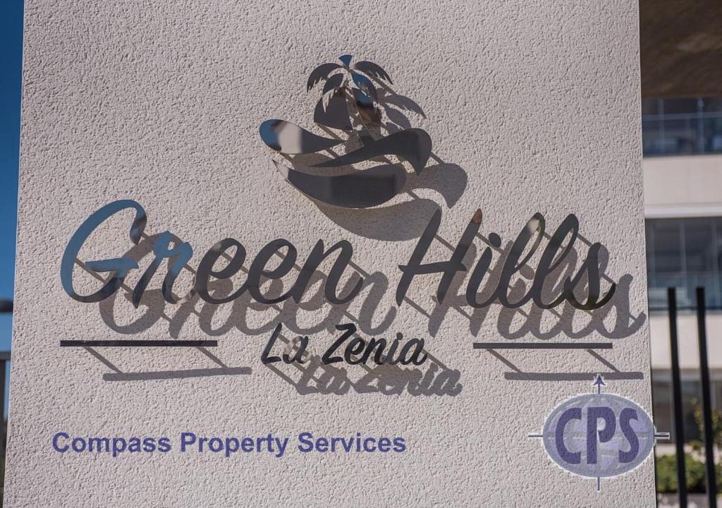 Oasis Beach La Zenia | Orihuela Costa