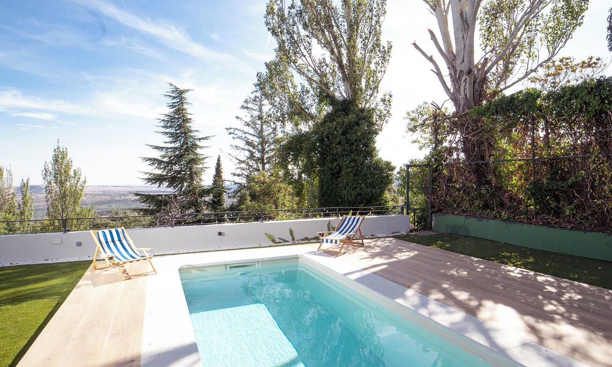 Miraflores de la Sierra House | Las vistas de Miraflores. Un espacio perfecto para venir en familia