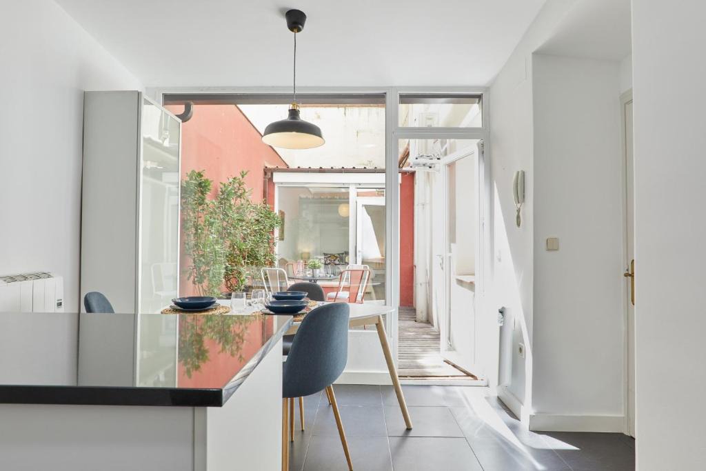 Castellana Apartment | LEEWAYS APARTMENT in VELÁZQUEZ