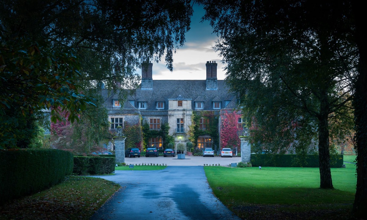 Llyswen Hotel | Llangoed Hall