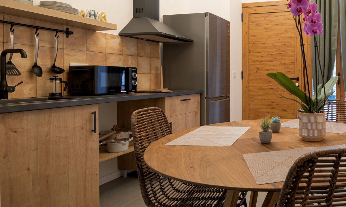 Patraix Apartment | Loft Valencia near to train station Renfe - ESC4