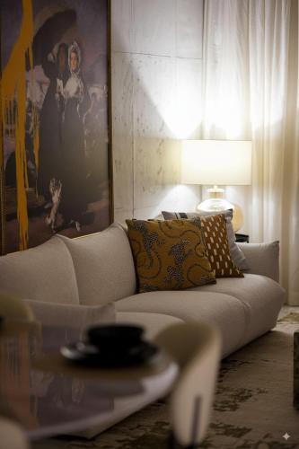 Hera Street Apartment | Manazel AL-Diriyah ALZahra 2BR Stylish Stay 75TV 6