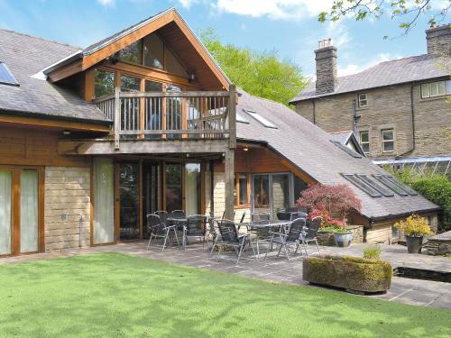 Buxton House | Moorecroft