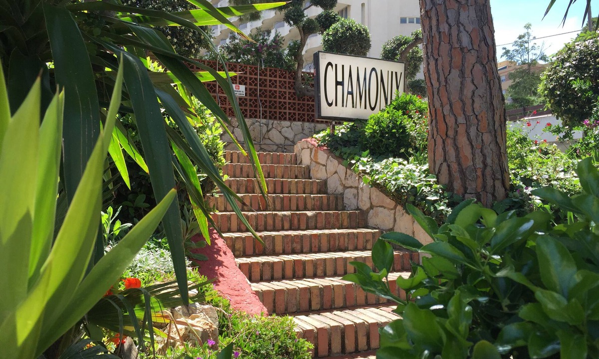 Salou City Centre Apartment | Nice 4 bedroom apartment along the beach of Salou