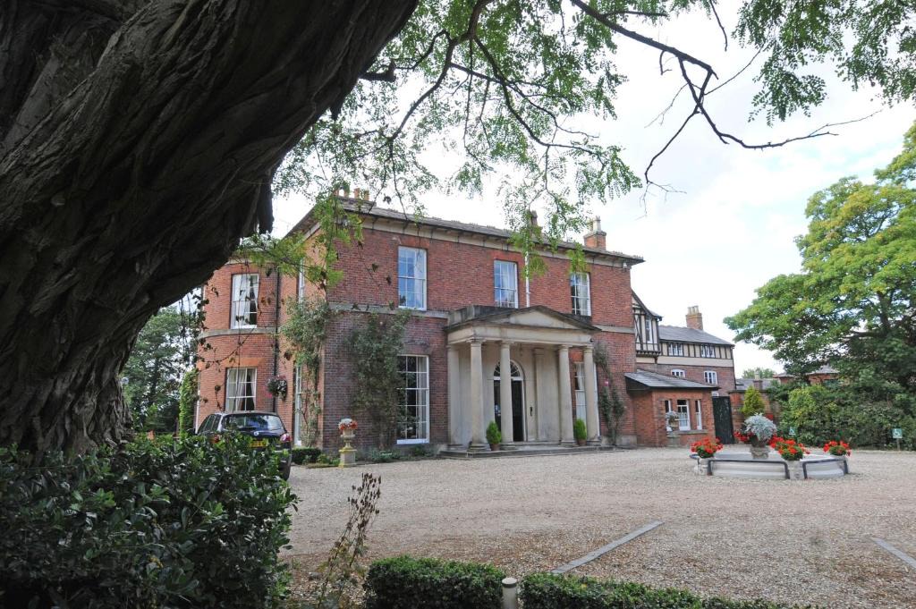 Wem Hotel | Old Rectory