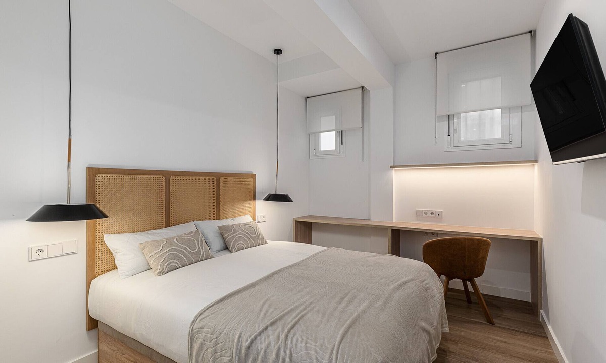 Hispanoamerica Bed & Breakfast | Queens Bernabéu VII - Alquiler Corta Duración