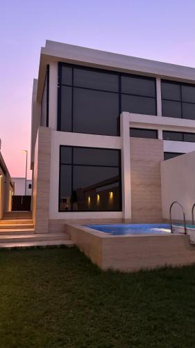 Dhahran Ski Chalet | SeaShell Villa