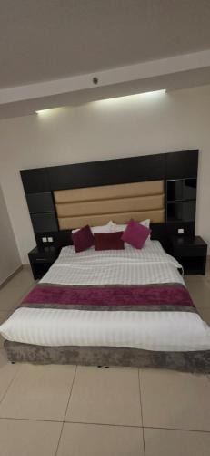 Riyadh Apartment | Smart Room Al-Washm