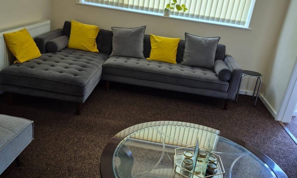 Oadby House | Spacious 3 bed haven in Oadby Leicester