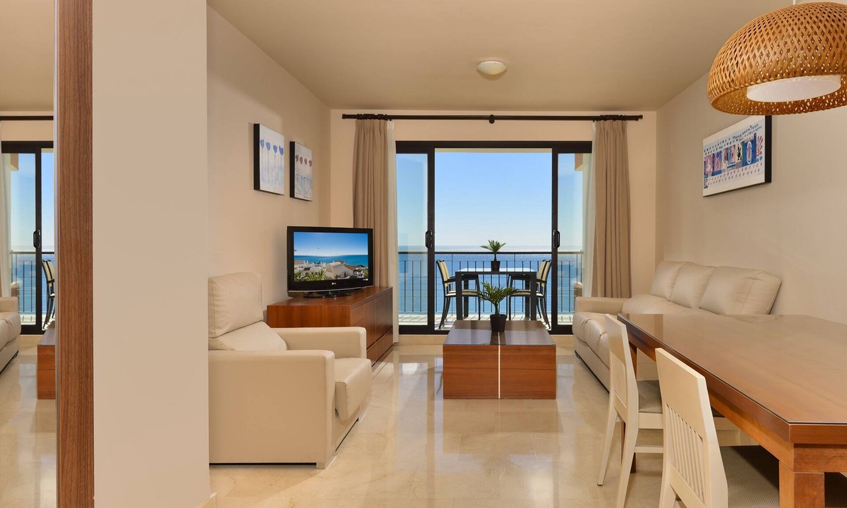 Torrox Costa Apartment | Stunning 2 bedrooms apartment front sea view
