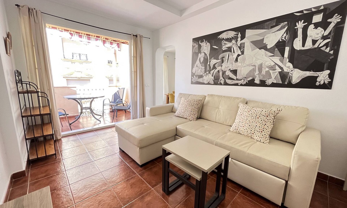 Centro Apartment | Sunny penthouse with terrace in historic center. Cathedral, Picasso, Park and beach