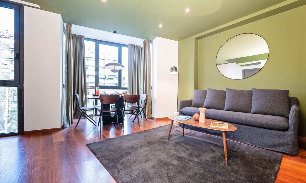 Esquerra de l'Eixample Apartment | Sweett | Roma 6A - Three Bedroom Apartment, Sleeps 6