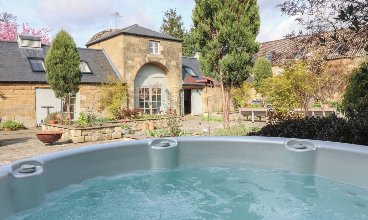 Cupar Cottage | The Stables