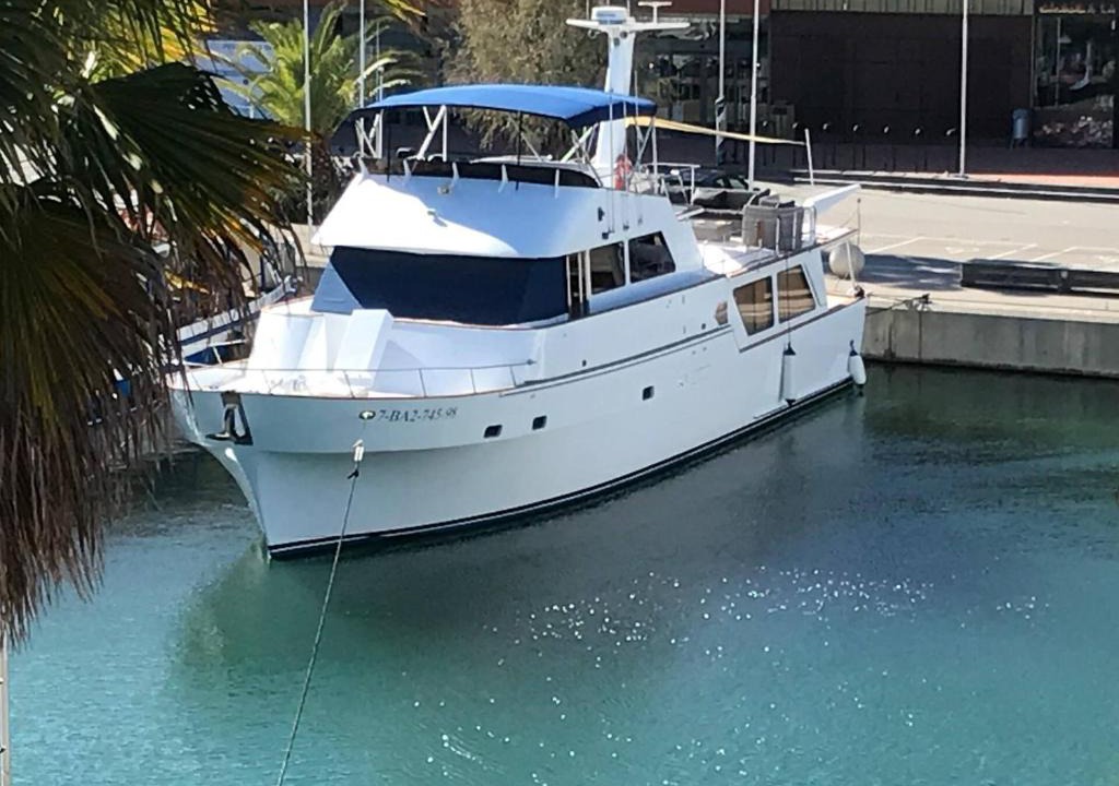 Barceloneta Boat Rental | Toro