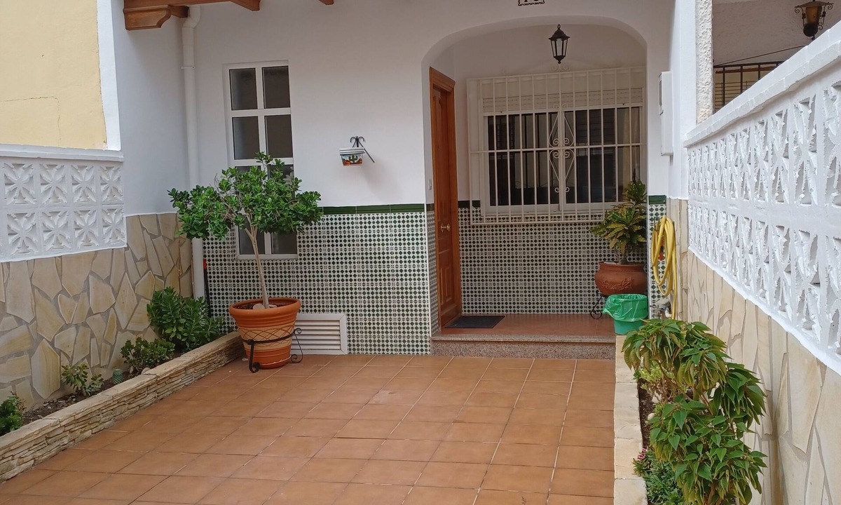 Nerja City Centre House | TOWNHOUSE WITH PATIOS, BBQ, FREE WIFI AND PARKING AT 5 'ON FOOT OF THE BEACH