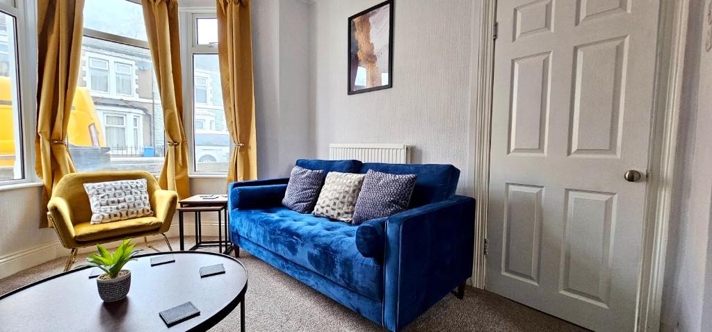 Splott Apartment | Vale House by Switchback Stays