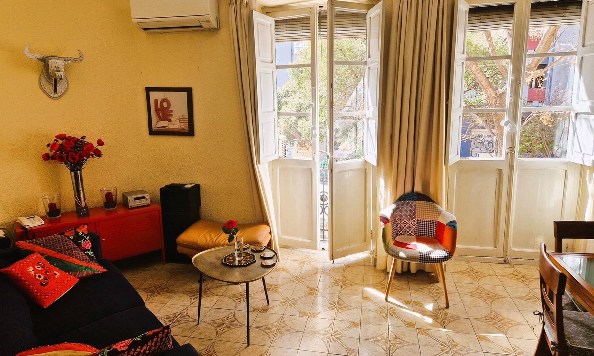 Arrancapins Apartment | Valencia City Centre - Beautiful pure apartment Valencian style - Modern comfort