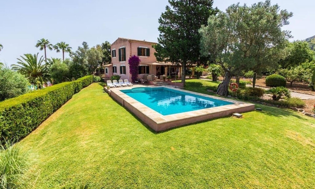 Alcudia Villa | Villa Alzina, Passion and care in every detail