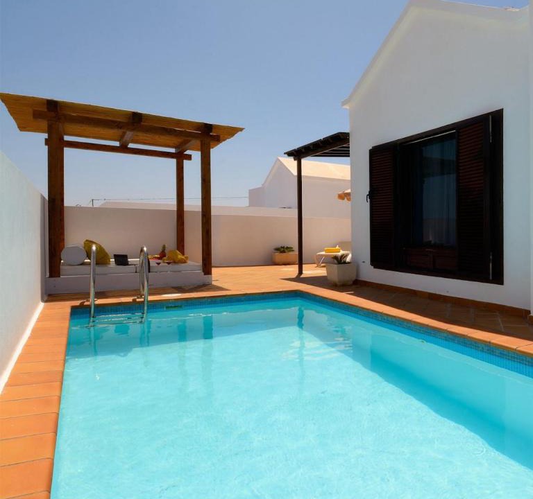Tias Villa | Villa Princesa Dácil piscina climatizada y BBQ