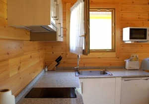 1. Wooden cabin - Satia Berri