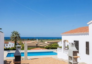 1217 m² Villa ∙ 2 bedrooms ∙ 4 guests