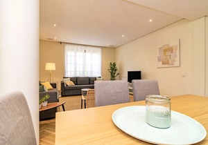 150 m² Apartment ∙ 3 bedrooms ∙ 8 guests
