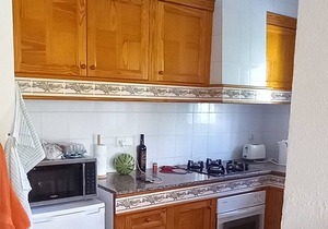 2 Bedroom groundfloor apartment near villamartin ..your place in the sun!